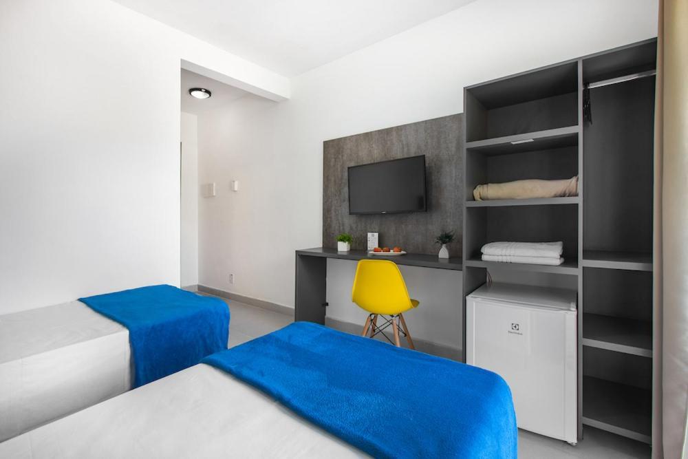 Hotel Cajueiro グァルジャー エクステリア 写真