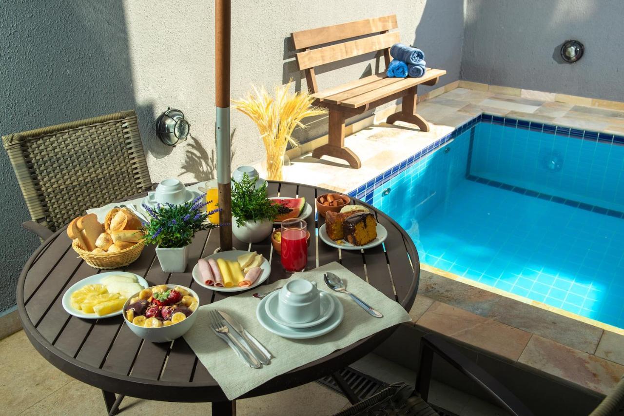 Hotel Cajueiro グァルジャー エクステリア 写真